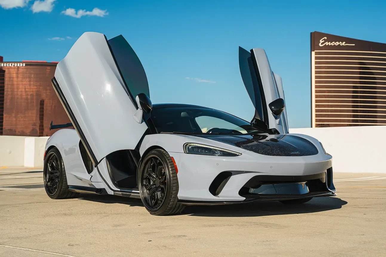 McLaren GT — photo 3
